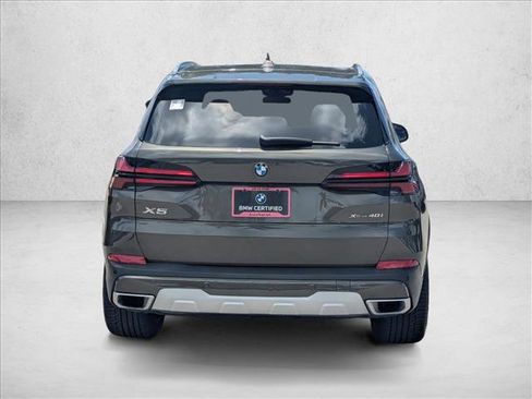 Certified 2024 BMW X5 xDrive40i w/ Premium Package AWD/4WD image 7