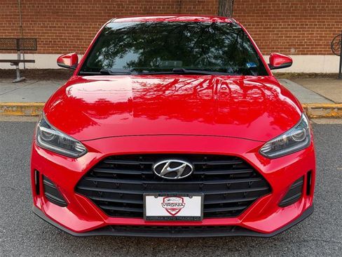 Used 2019 Hyundai Veloster 2.0 FWD image 2