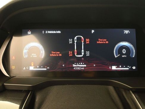 Used 2021 Jeep Grand Cherokee L Laredo w/ Luxury Tech Group I image 7