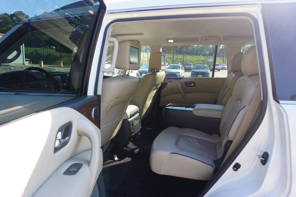 Used 2019 Nissan Armada Platinum w/ Captain's Chairs Package RWD image 14