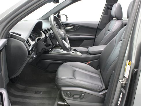 Used 2017 Audi Q7 3.0T Premium Plus image 32