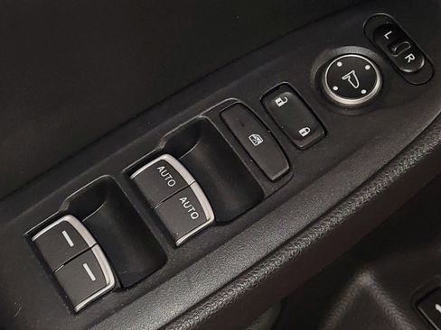 Used 2019 Honda Accord Sport image 27