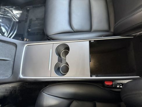 Used 2022 Tesla Model 3 Long Range AWD/4WD image 35