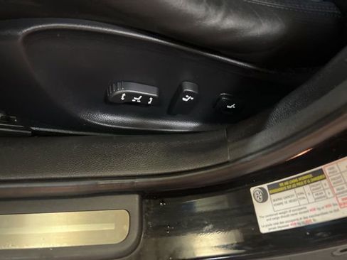 Used 2009 INFINITI G37 Journey w/ Premium Pkg image 46