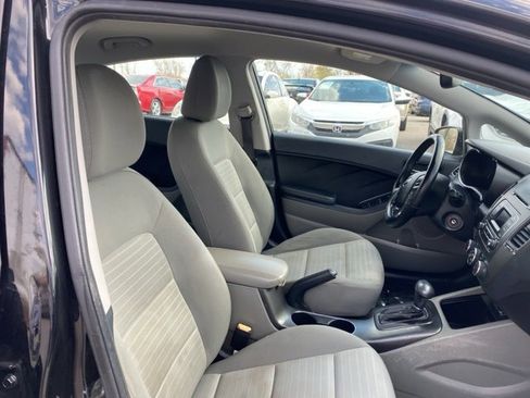 Used 2015 Kia Forte EX image 25