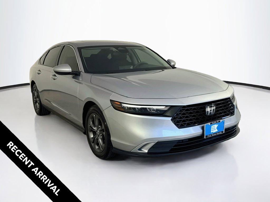 Used 2023 Honda Accord EX image 1