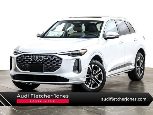 New 2025 Audi Q5 Premium Plus image 1