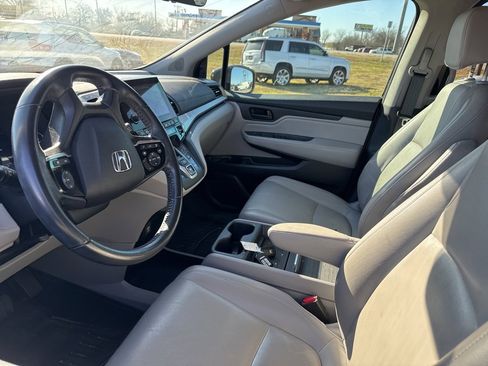 Used 2019 Honda Odyssey EX-L image 7