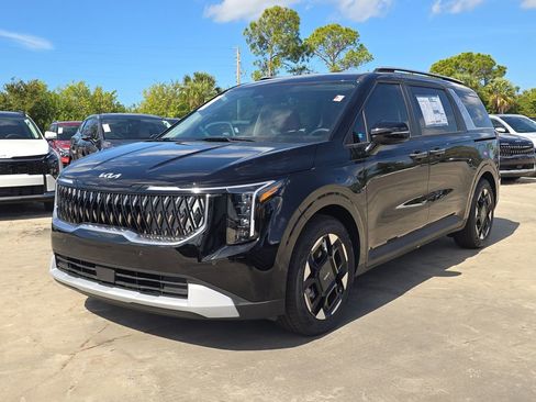 New 2026 Kia Carnival EX FWD image 4
