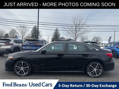 Used 2024 Honda Civic Touring image 4