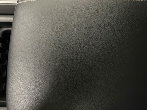 Used 2025 RAM 1500 Big Horn AWD/4WD image 19