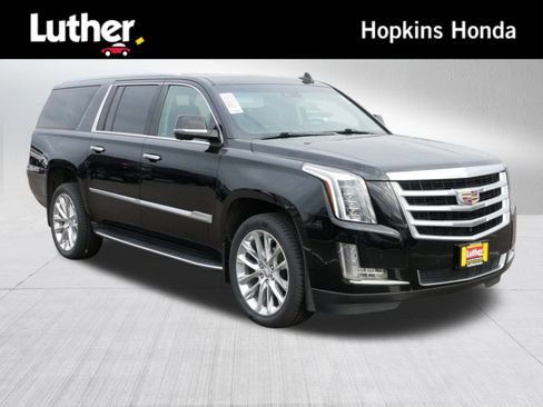 Used 2019 Cadillac Escalade ESV Premium Luxury image 1