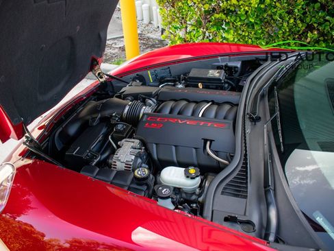 Used 2008 Chevrolet Corvette Convertible w/ Preferred Equipment Group RWD image 43