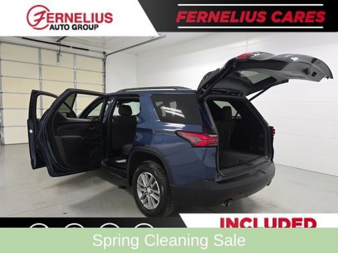 Used 2023 Chevrolet Traverse LT AWD/4WD image 12