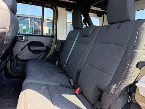 Used 2025 Jeep Wrangler Unlimited Rubicon w/ Safety Group AWD/4WD image 11