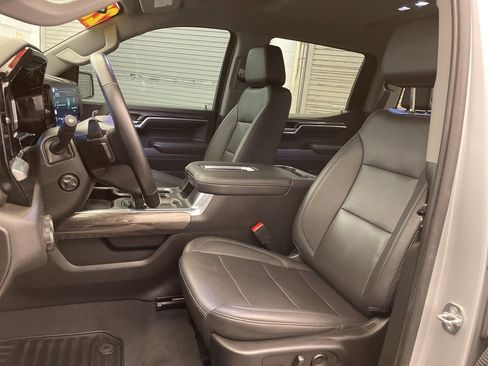 Used 2022 Chevrolet Silverado 1500 LTZ image 19