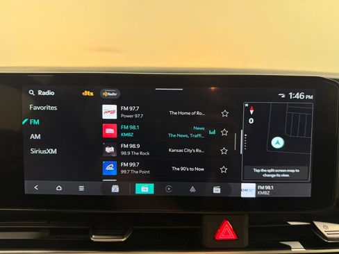 Used 2025 Kia Carnival FWD image 39
