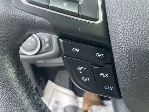 Used 2018 Ford Escape SEL image 27