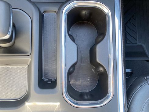 New 2026 Chevrolet Silverado 1500 LT image 18