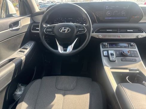 Used 2022 Hyundai Palisade SEL w/ Convenience Package image 12
