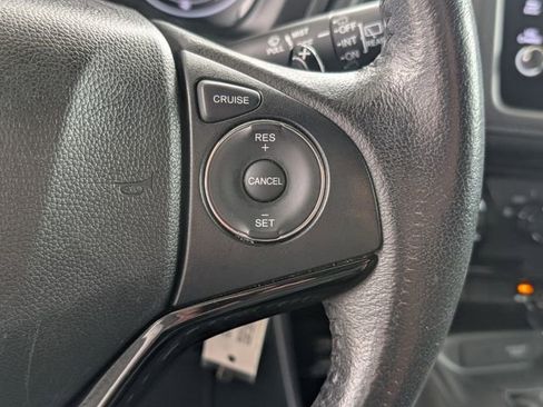 Used 2021 Honda HR-V Sport image 28