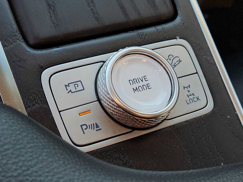 Used 2024 Genesis GV80 2.5T image 23