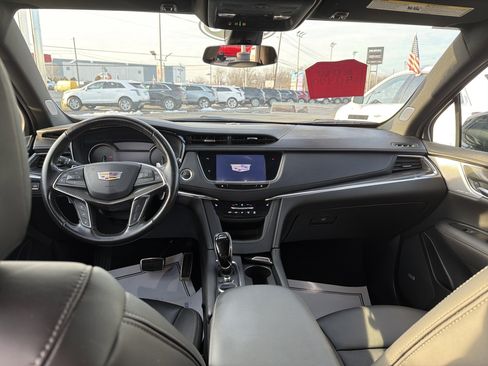 Certified 2023 Cadillac XT5 Sportv image 28