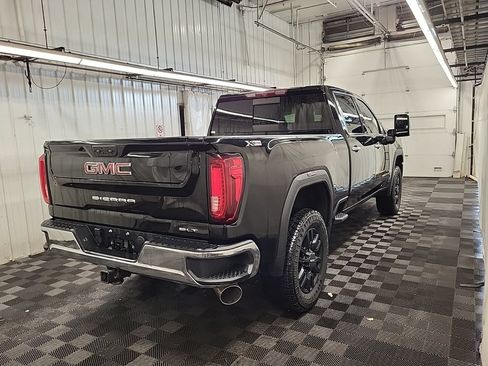 Used 2023 GMC Sierra 2500 SLT w/ SLT Convenience Package AWD/4WD image 6