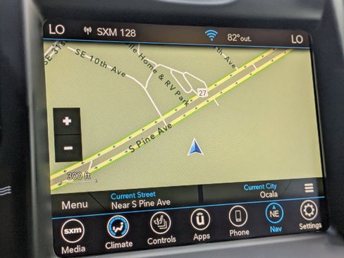 Used 2021 Chrysler 300 S image 19