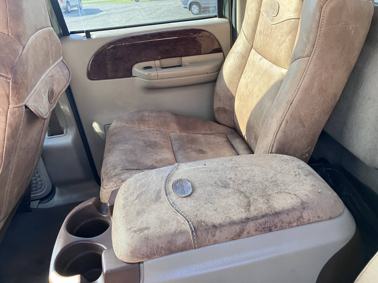 Used 2004 Ford F250 Lariat AWD/4WD image 12