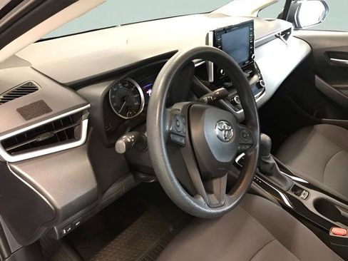 Used 2021 Toyota Corolla LE image 16
