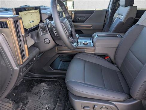New 2025 GMC Hummer EV 2X image 4