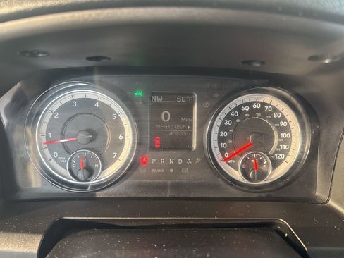 Used 2024 RAM 1500 Classic SLT image 20