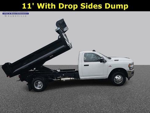 New 2024 RAM 3500 Tradesman image 4