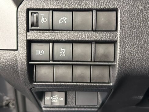 Used 2026 Toyota Tacoma SR5 AWD/4WD image 28