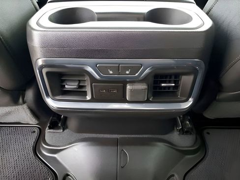 Used 2021 GMC Sierra 2500 AT4 image 21