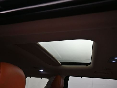 Used 2024 Kia Carnival SX Prestige image 61