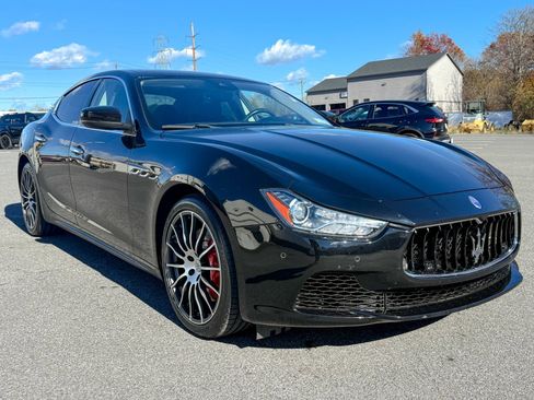 Used 2017 Maserati Ghibli S Q4 image 1