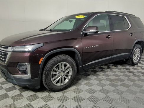 Used 2022 Chevrolet Traverse LT image 9