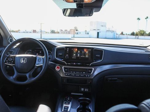 Used 2022 Honda Pilot Special Edition image 11