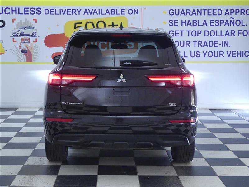 Used 2022 Mitsubishi Outlander SEL AWD/4WD image 6
