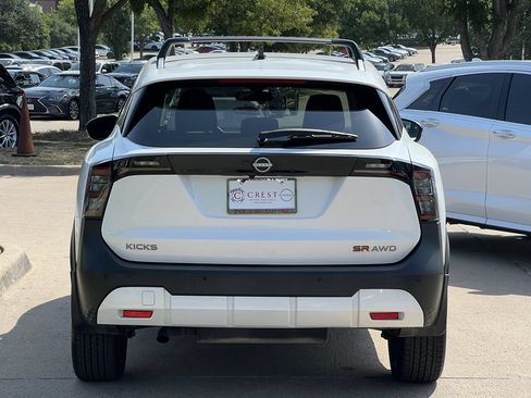 Certified 2026 Nissan Kicks SR w/ Cold Weather Package AWD/4WD image 5