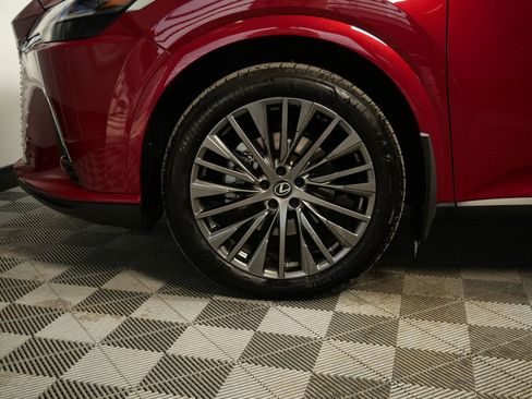 Certified 2025 Lexus RX 350 image 9