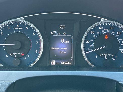 Used 2017 Toyota Camry LE FWD image 35