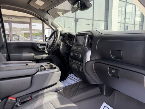 Used 2024 Chevrolet Silverado 2500 Custom w/ Custom Value Package AWD/4WD image 30