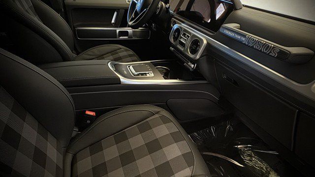 Used 2025 Mercedes-Benz G 550 image 20