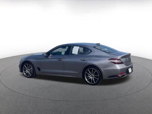 Used 2025 Genesis G70 2.5T image 10
