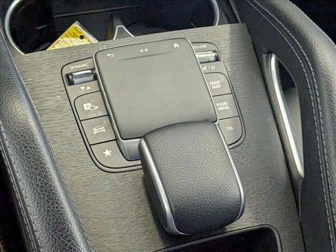 Certified 2022 Mercedes-Benz GLE 350 image 19