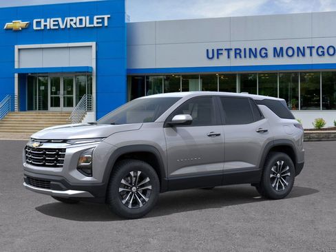 New 2026 Chevrolet Equinox LT image 2