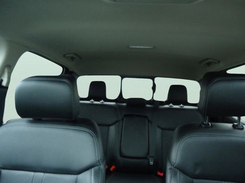 Used 2022 Ford Ranger Lariat w/ Equipment Group 501A High image 32